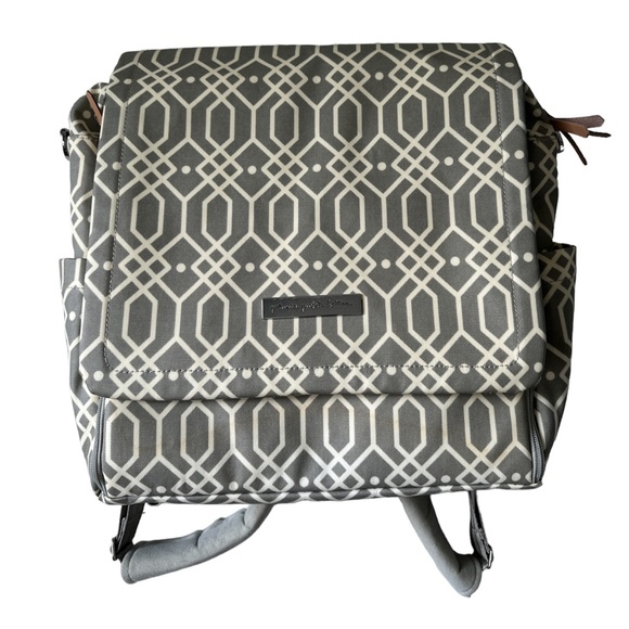 Petunia Pickle Bottom Handbags - Jual Petunia Pickle Bottom Diaper Bag Boxy Backpack